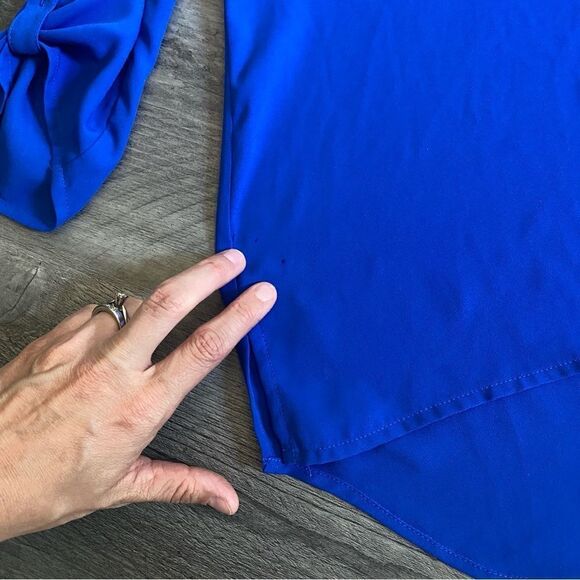 Express Cobalt Blue Blouse Flowy Chiffon Light XS Top Bright - Picture 12 of 13